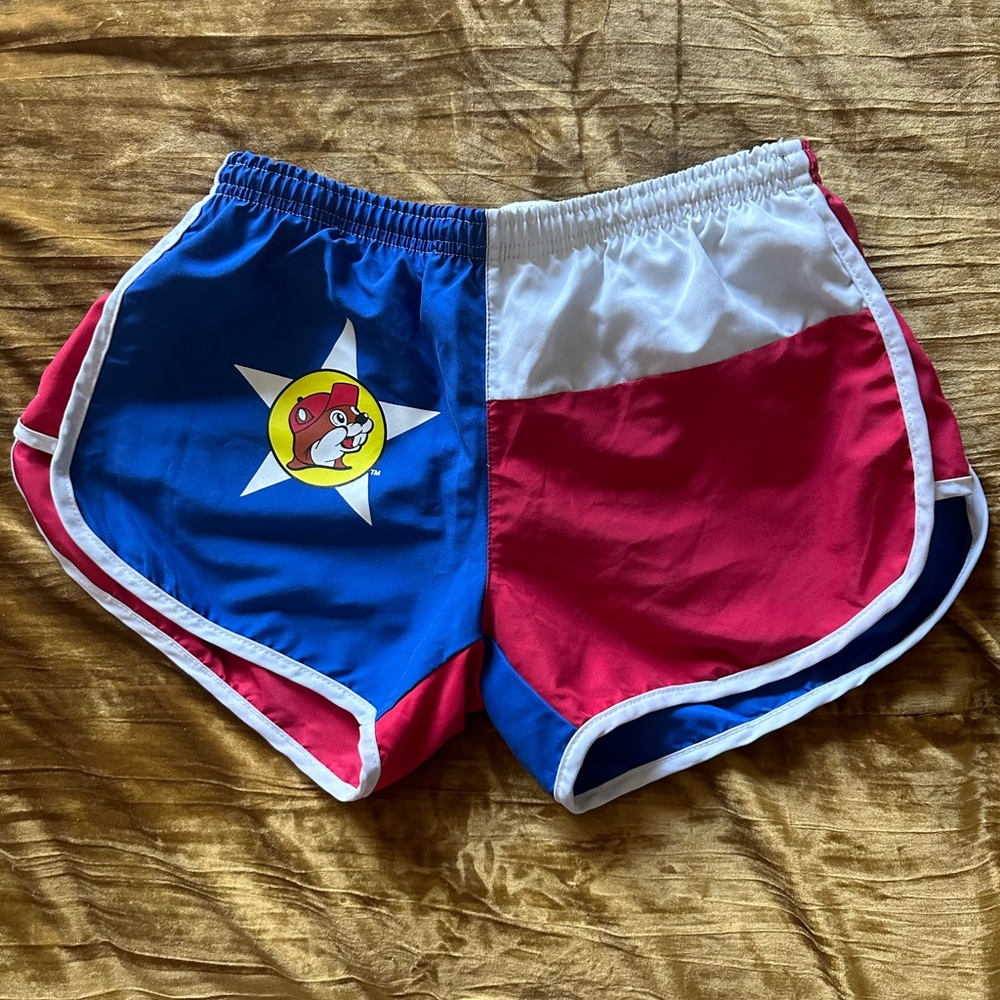 Buc-Ee’s Texas flag shorts